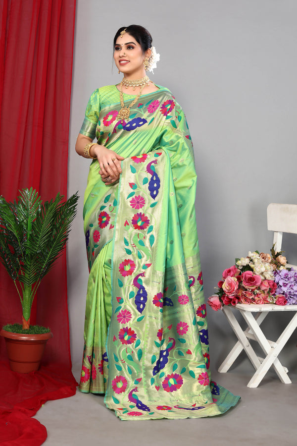 Floral Paithani Silk Heavy Pallu With Zari Weaving Saree